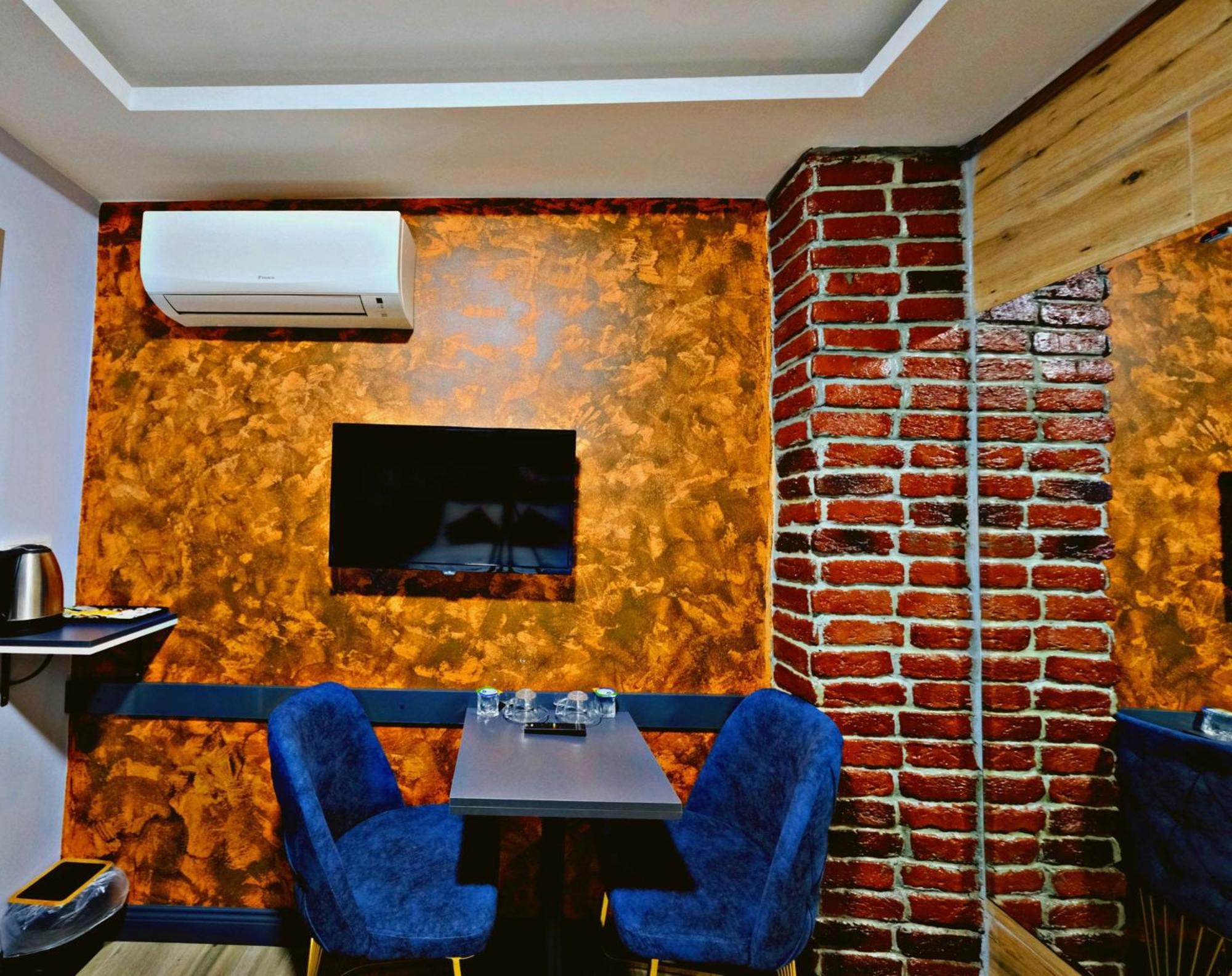 Yellow Mansion Istanbul Exterior photo